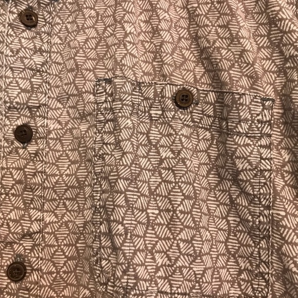 Patagonia Worn Wear Men's gray hex Back Step Shirt short sleeve size large - Picture 3 of 8